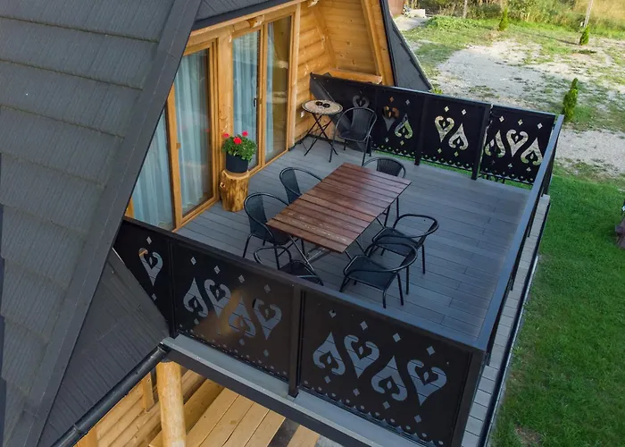 Chalet Mace